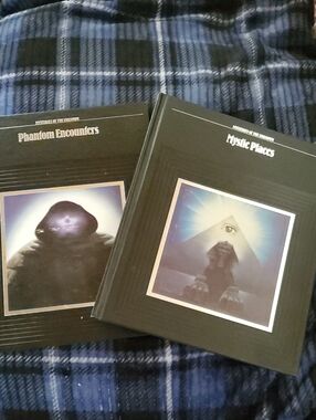 Mystic Places & Phantom Encounters Hardcover Book Set - Black